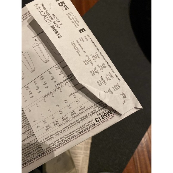 UNCUT SIMPLE ELASTIC-WAIST PANTS IN TWO LENGTHS - McCall's 5813, Xsm-Sml-Med - Picture 4 of 6